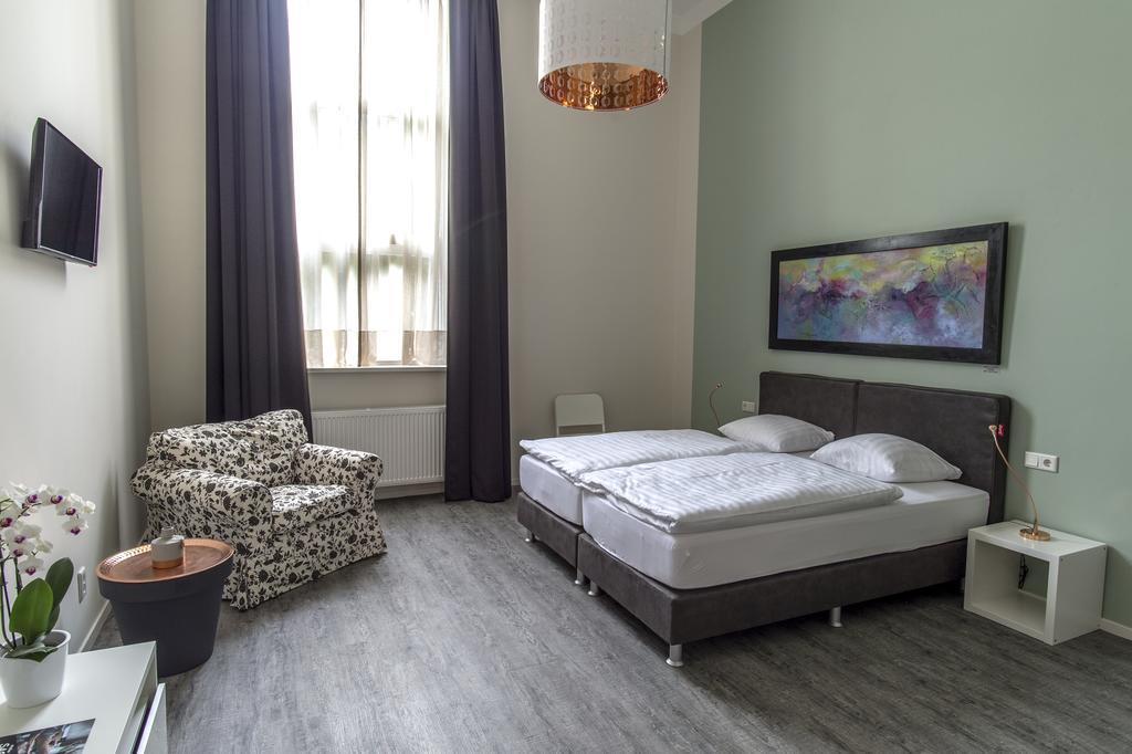 Bed & Breakfast De Oale School Lattrop Εξωτερικό φωτογραφία